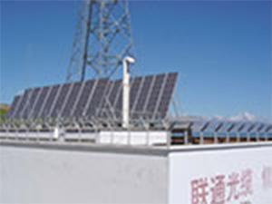  Sistema de energía solar conectado a redes eléctricas 